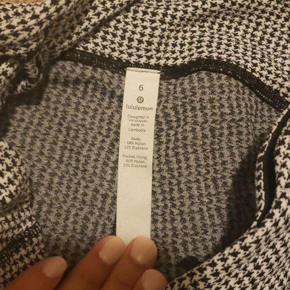 Lululemon tights - Picture 5 of 6